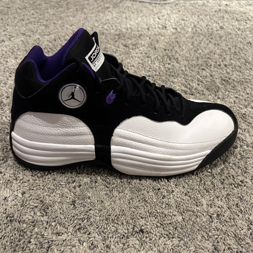 Air Jordan Jumpman Team 1